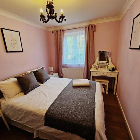 شقة Lovely Flat Close To Shepherd'S Bush لندن المظهر الخارجي الصورة