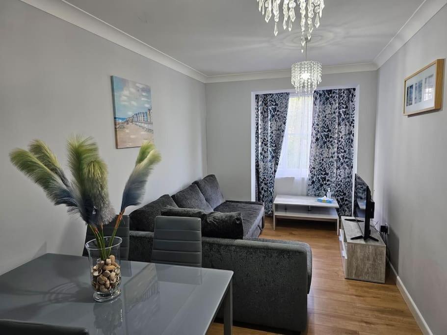 شقة Lovely Flat Close To Shepherd'S Bush لندن المظهر الخارجي الصورة